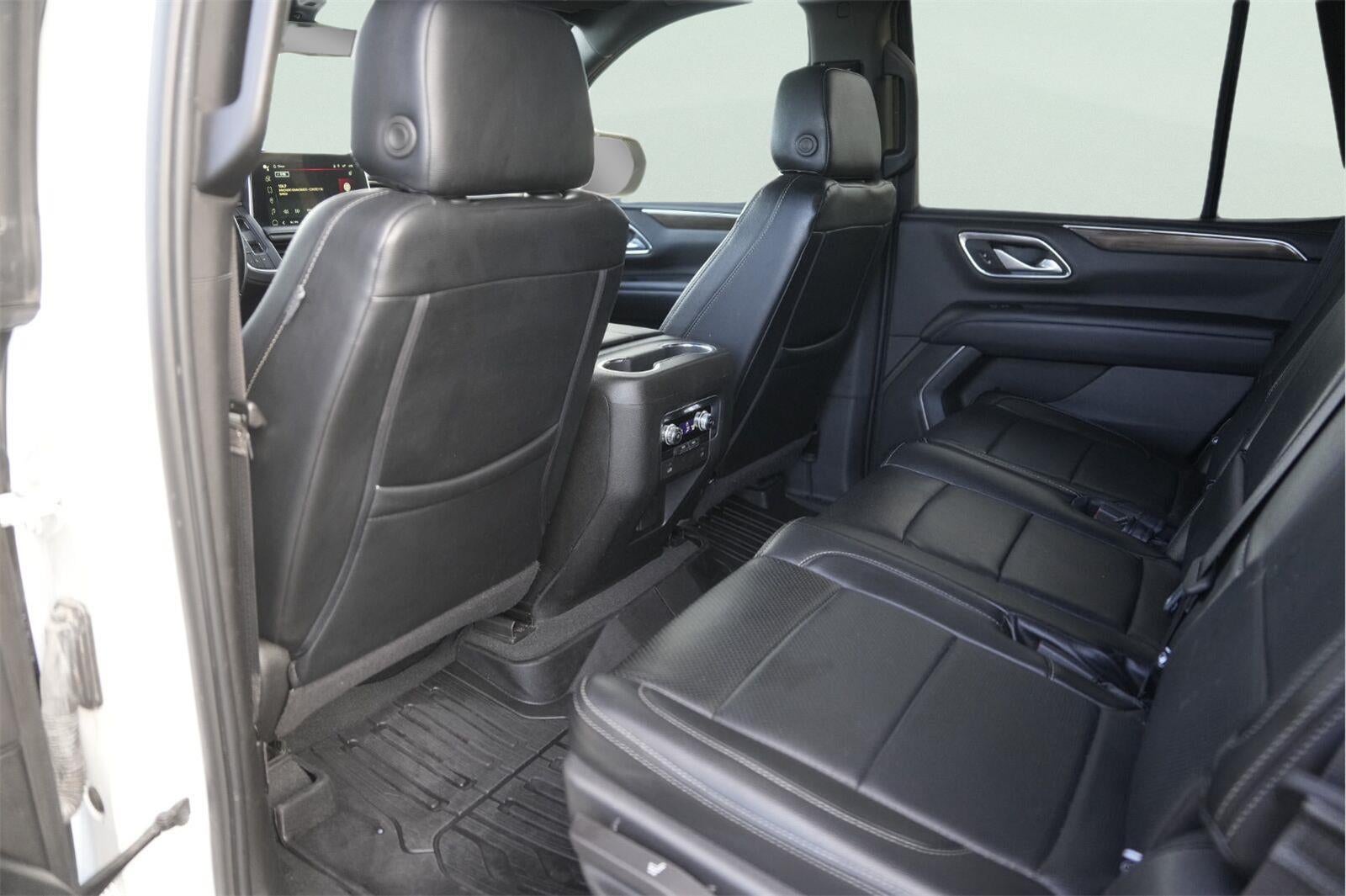 2022 GMC Yukon SLE