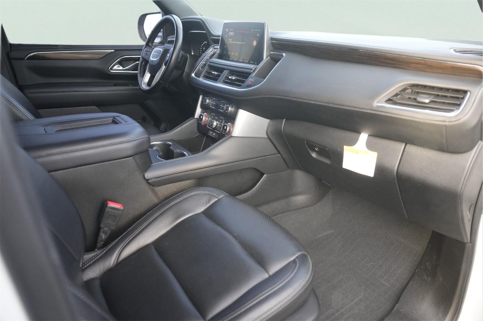2022 GMC Yukon SLE