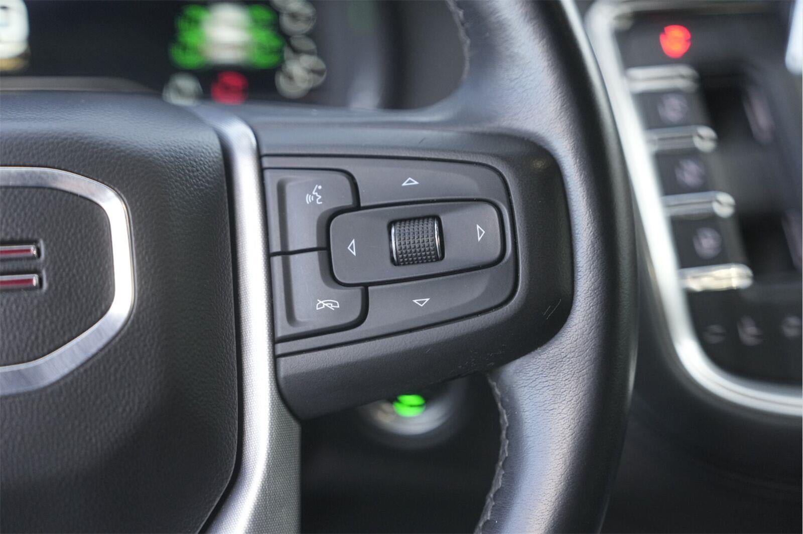 2022 GMC Yukon SLE