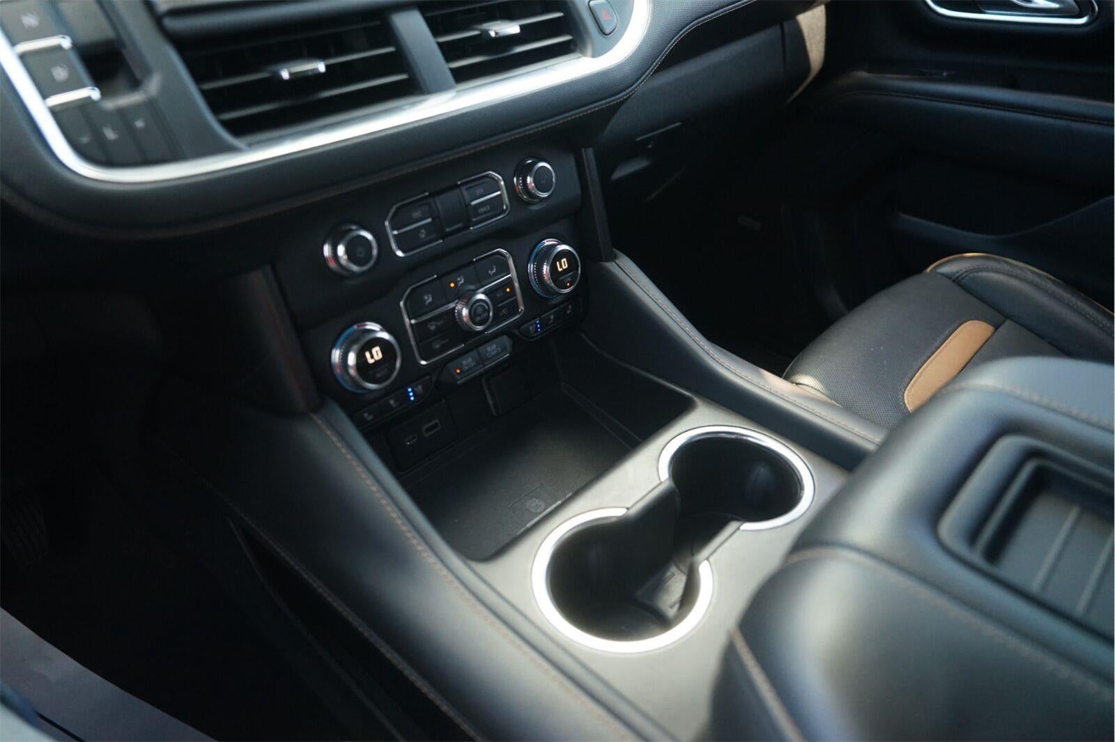2022 GMC Yukon Xl AT4