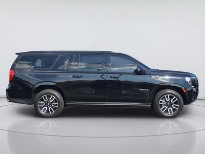 2022 GMC Yukon Xl AT4