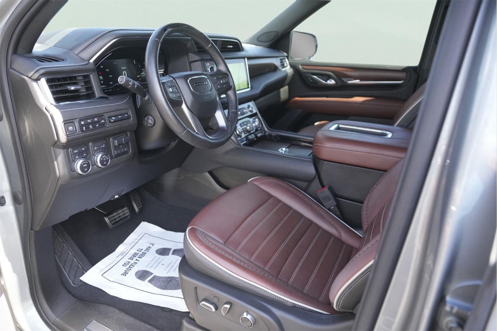 2023 GMC Yukon XL Denali Ultimate