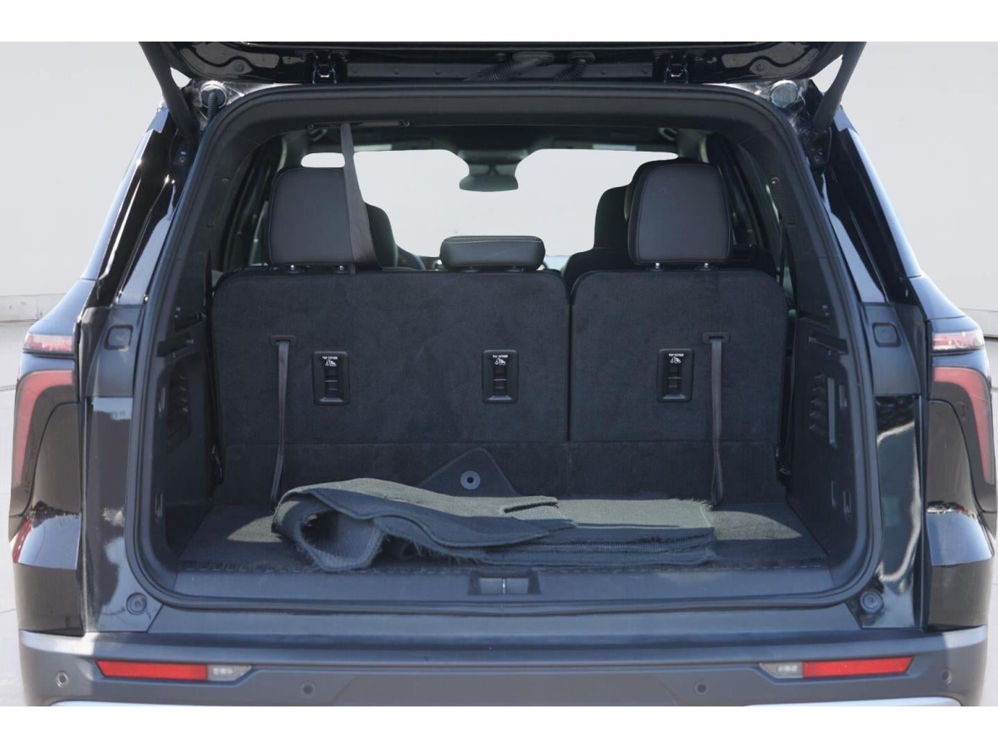 2025 Chevrolet Traverse FWD LT