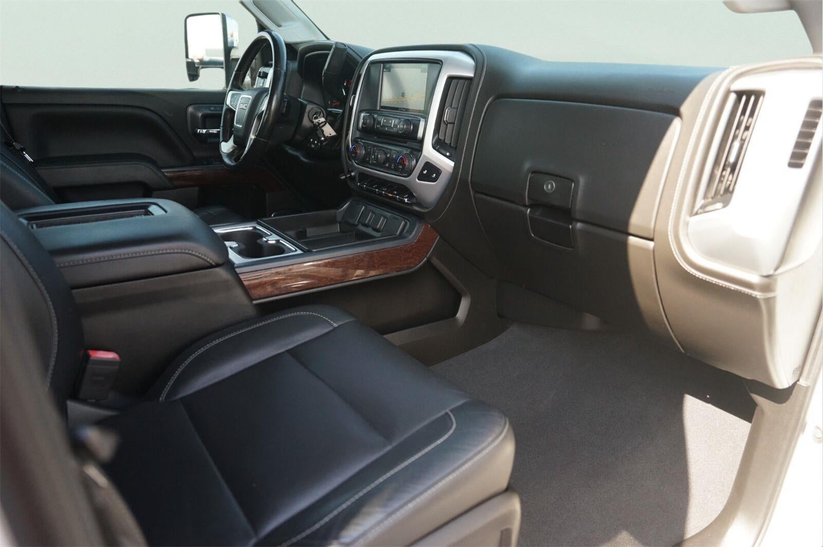 2019 GMC Sierra 2500Hd SLT