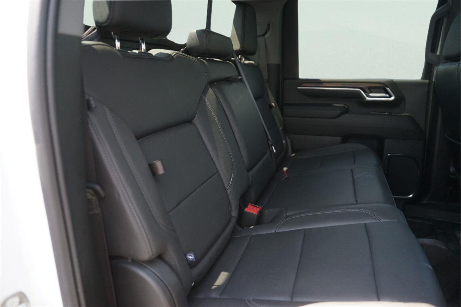 2024 GMC Sierra 2500HD SLT