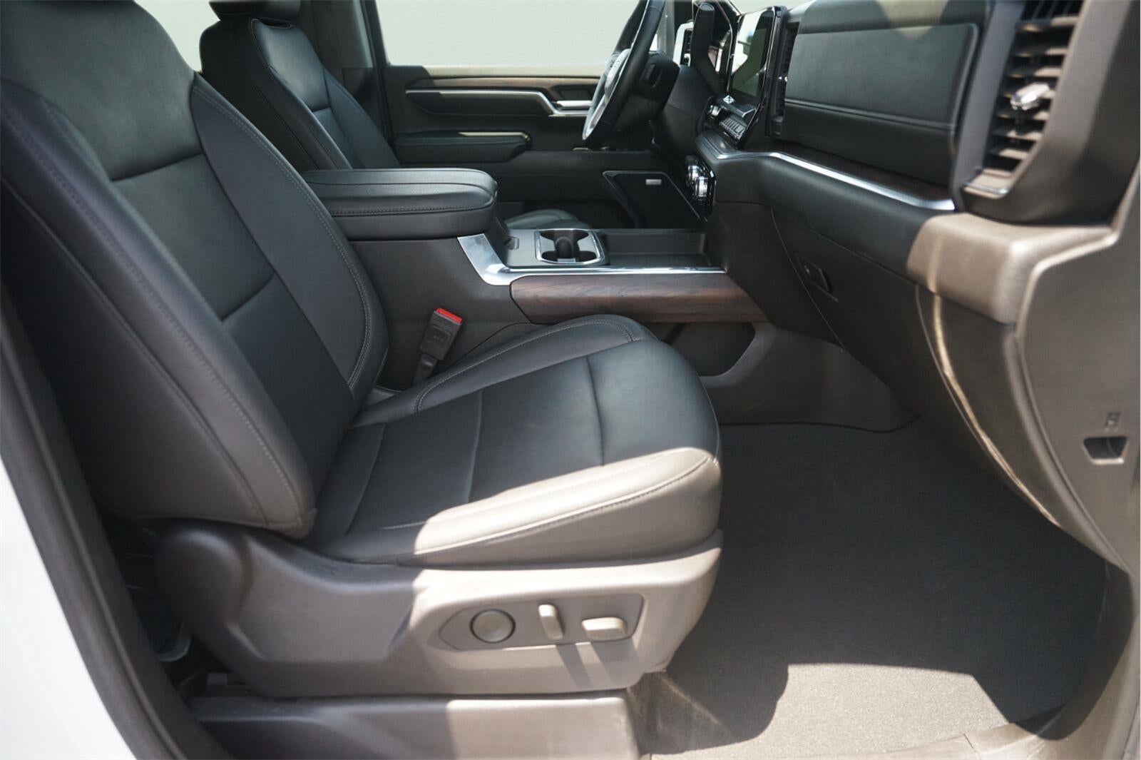 2024 GMC Sierra 2500HD SLT