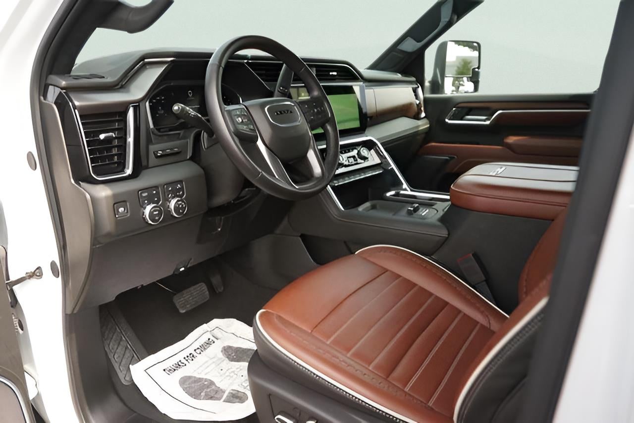 2025 GMC Sierra 2500HD Denali Ultimate
