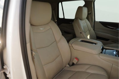 2017 Cadillac Escalade Luxury