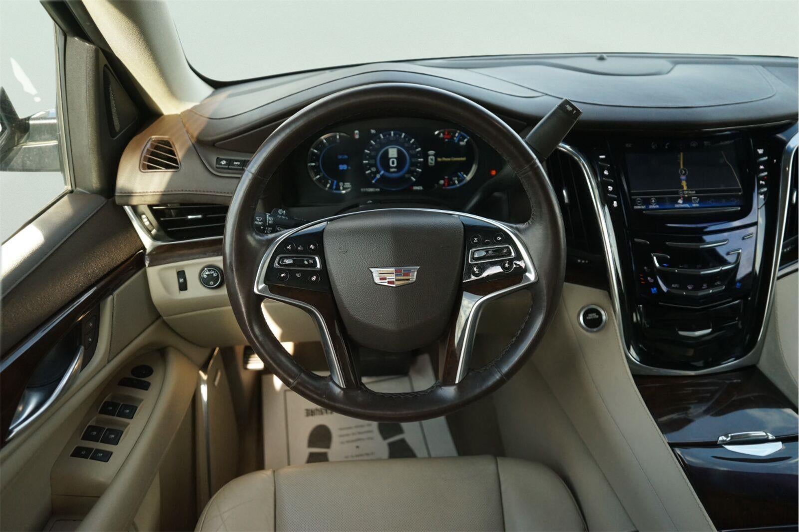 2017 Cadillac Escalade Luxury