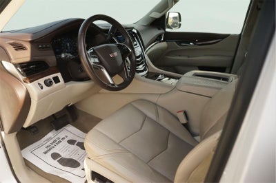 2017 Cadillac Escalade Luxury