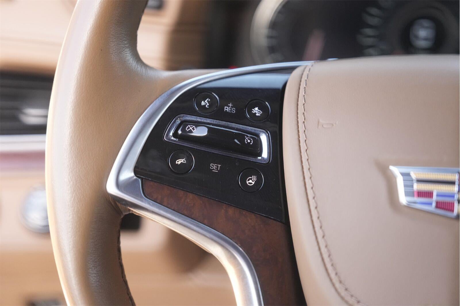 2017 Cadillac Escalade ESV Platinum