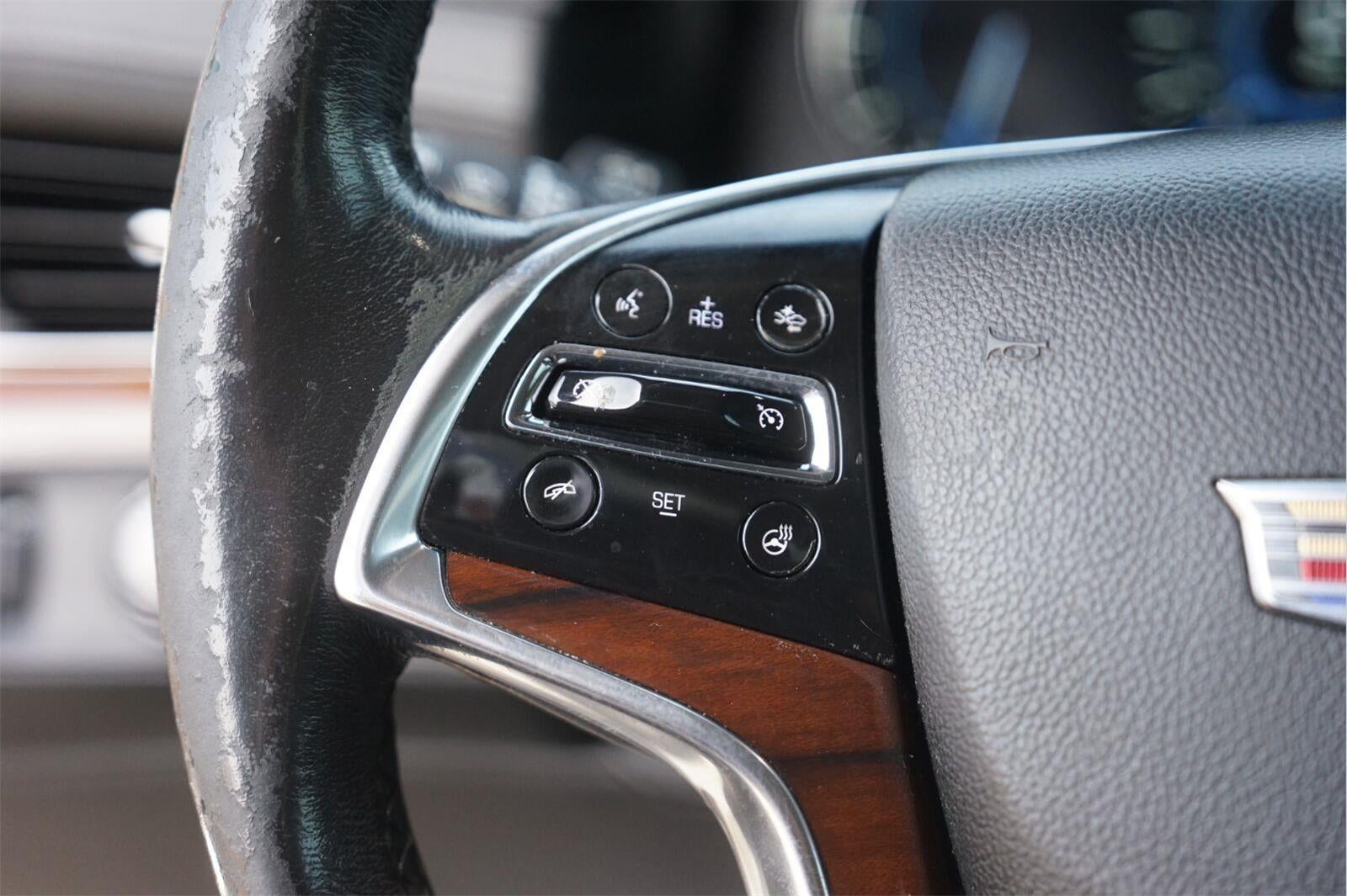 2019 Cadillac Escalade Luxury