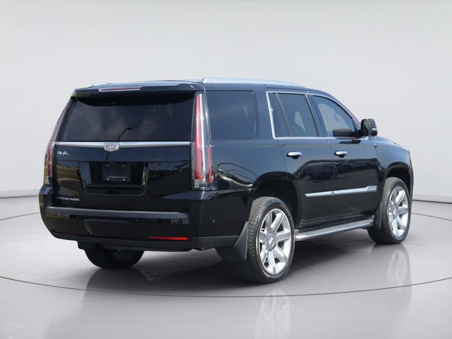 2019 Cadillac Escalade Luxury
