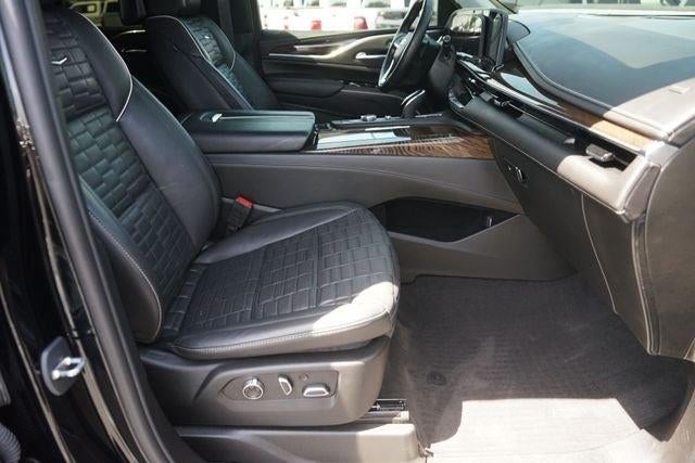 2023 Cadillac Escalade 4WD Sport Platinum