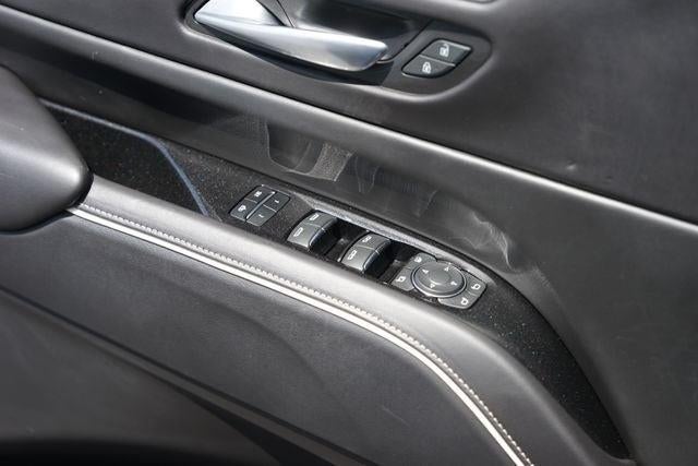 2023 Cadillac Escalade 4WD Sport Platinum
