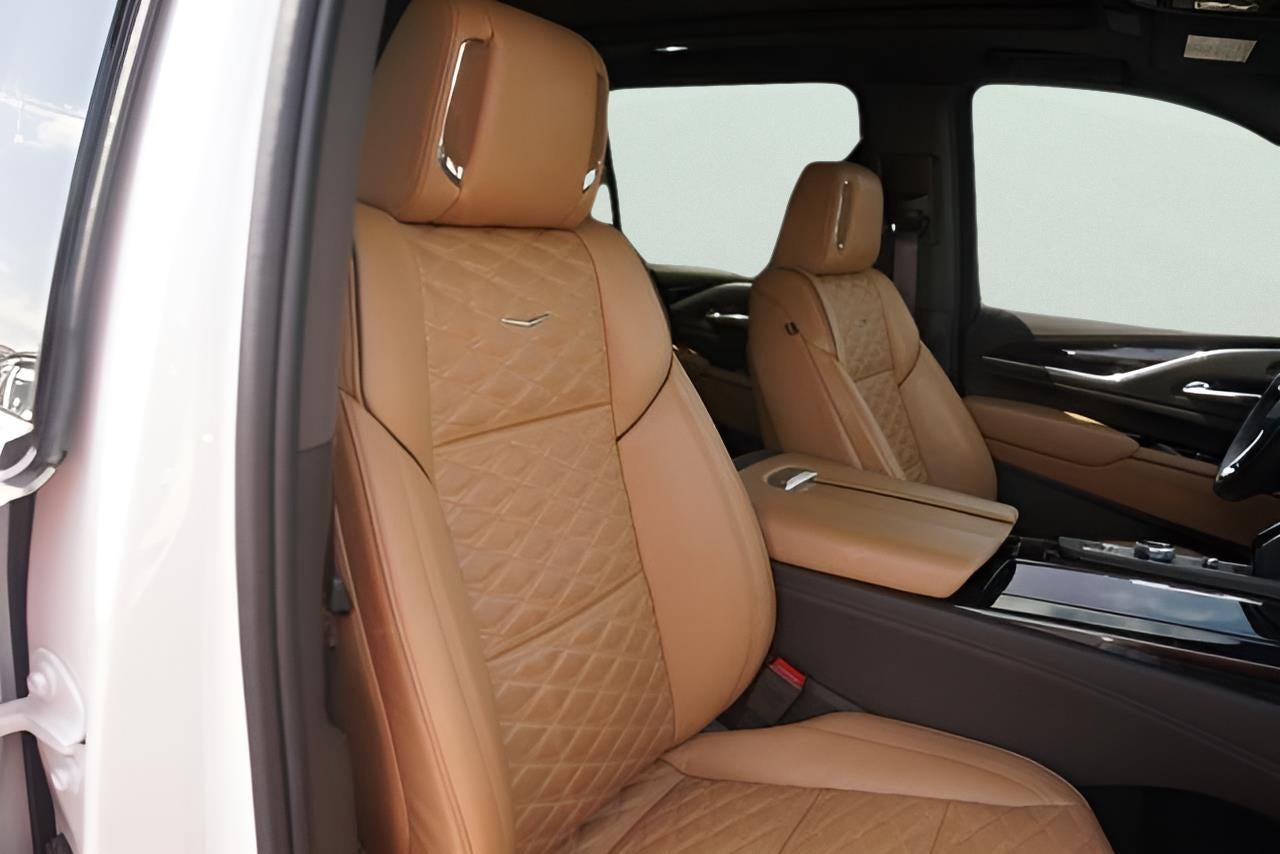 2024 Cadillac Escalade ESV 4WD Premium Luxury