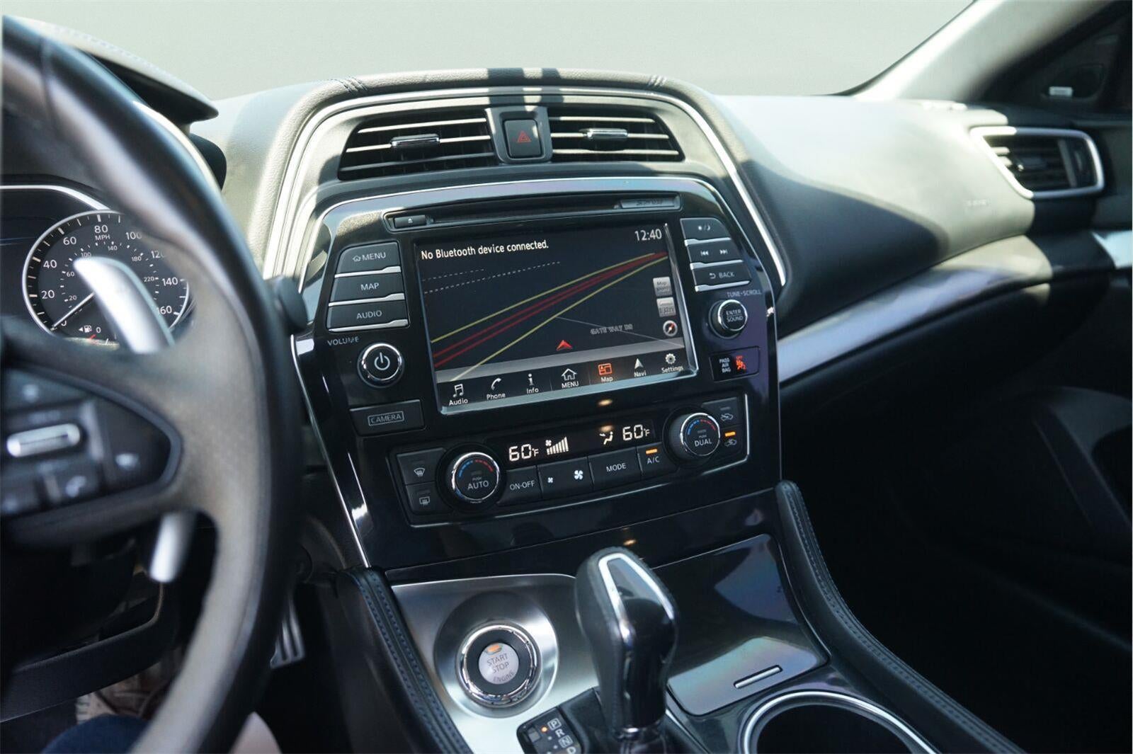 2017 Nissan Maxima SR