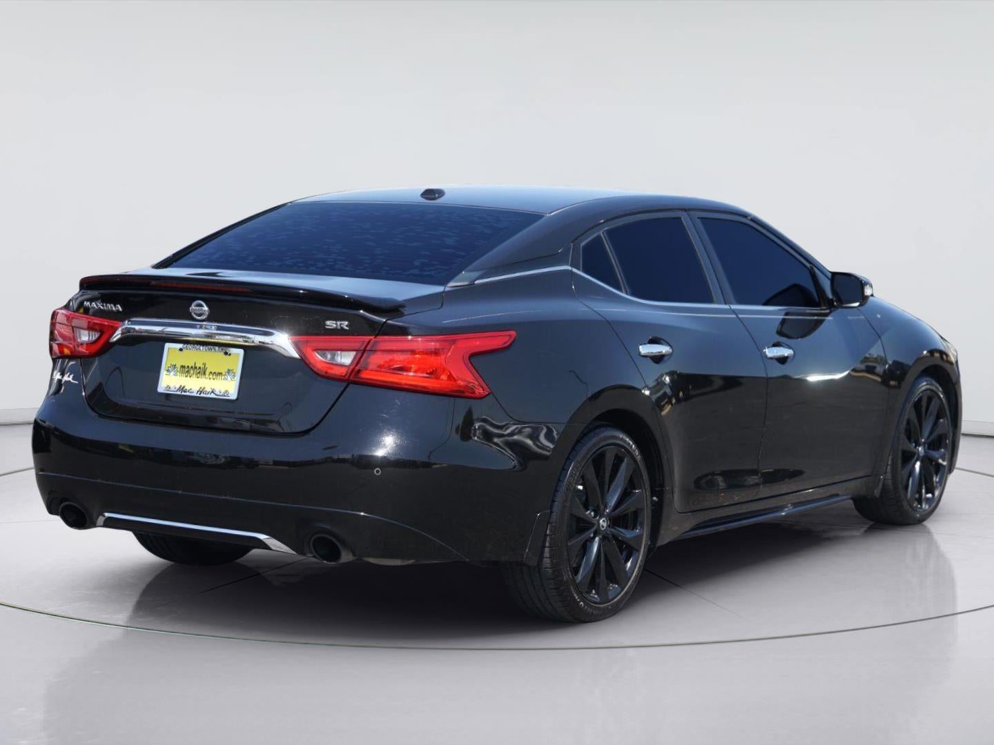 2017 Nissan Maxima SR