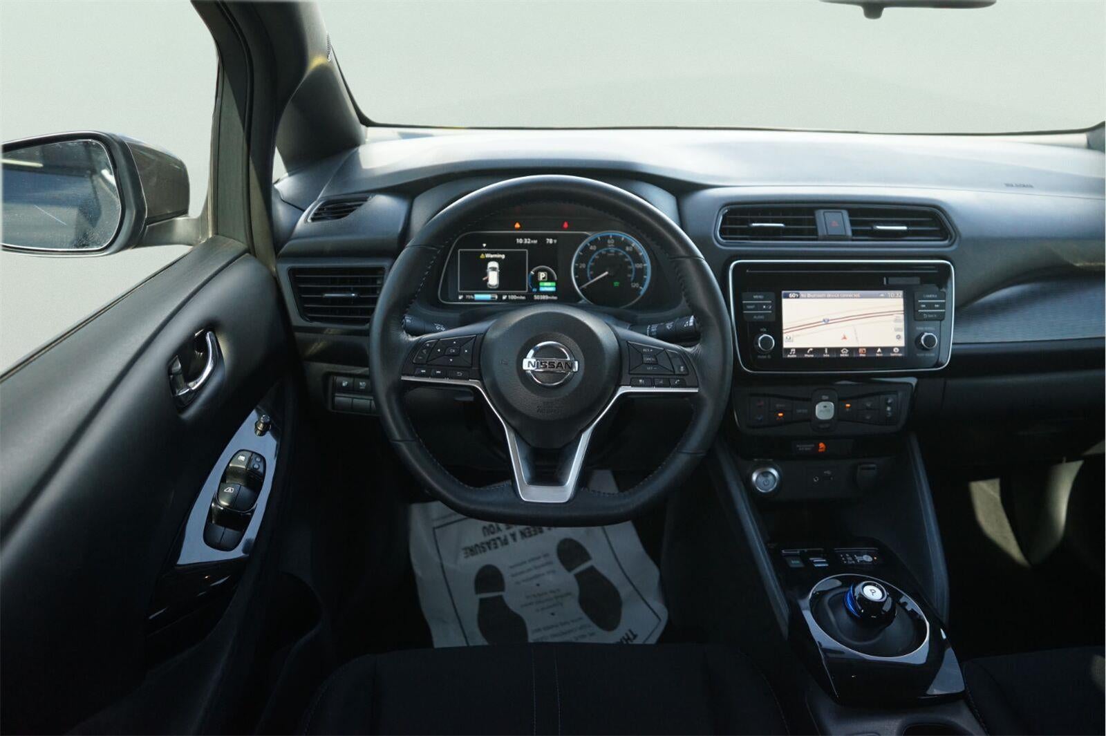 2018 Nissan LEAF SV