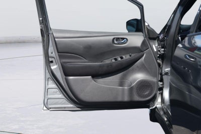2018 Nissan LEAF SV