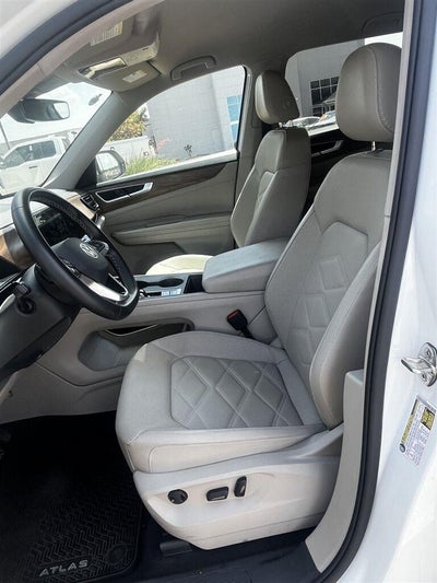 2024 Volkswagen Atlas 2.0T SE