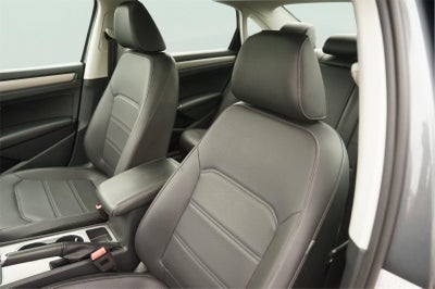 2022 Volkswagen Passat SE