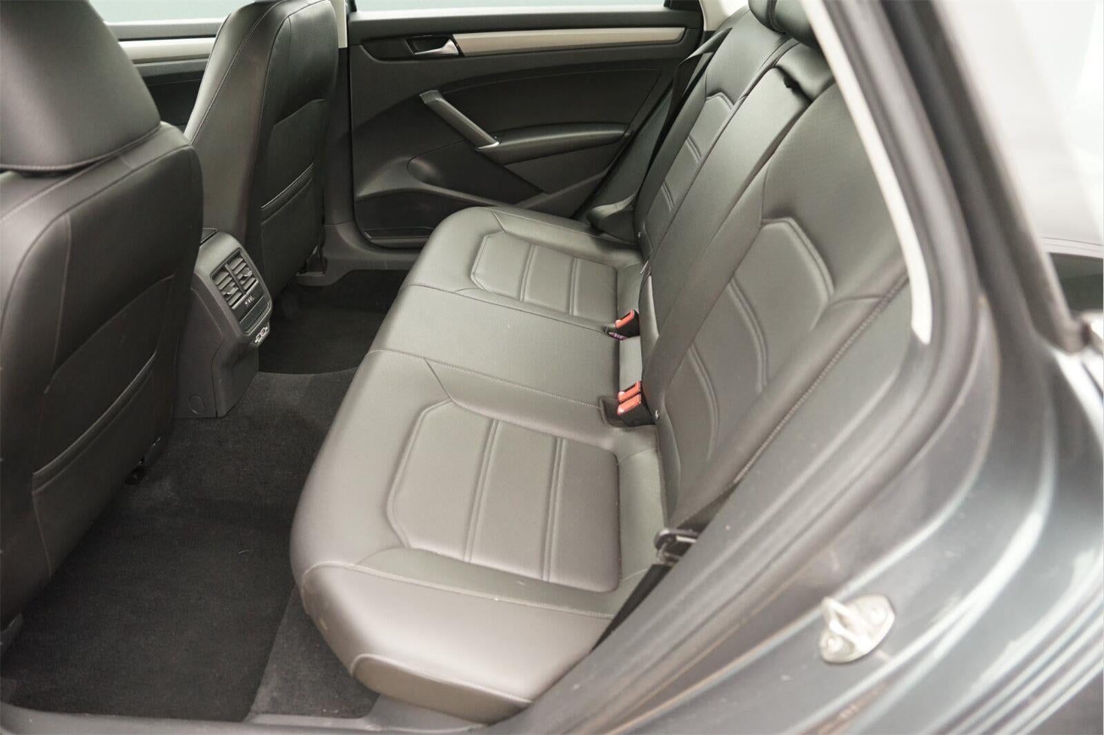 2022 Volkswagen Passat SE