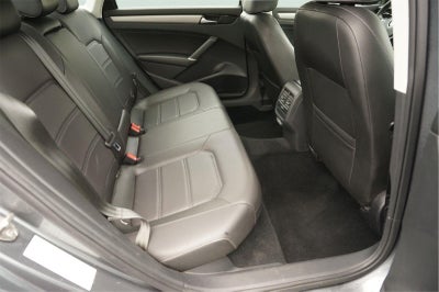 2022 Volkswagen Passat SE