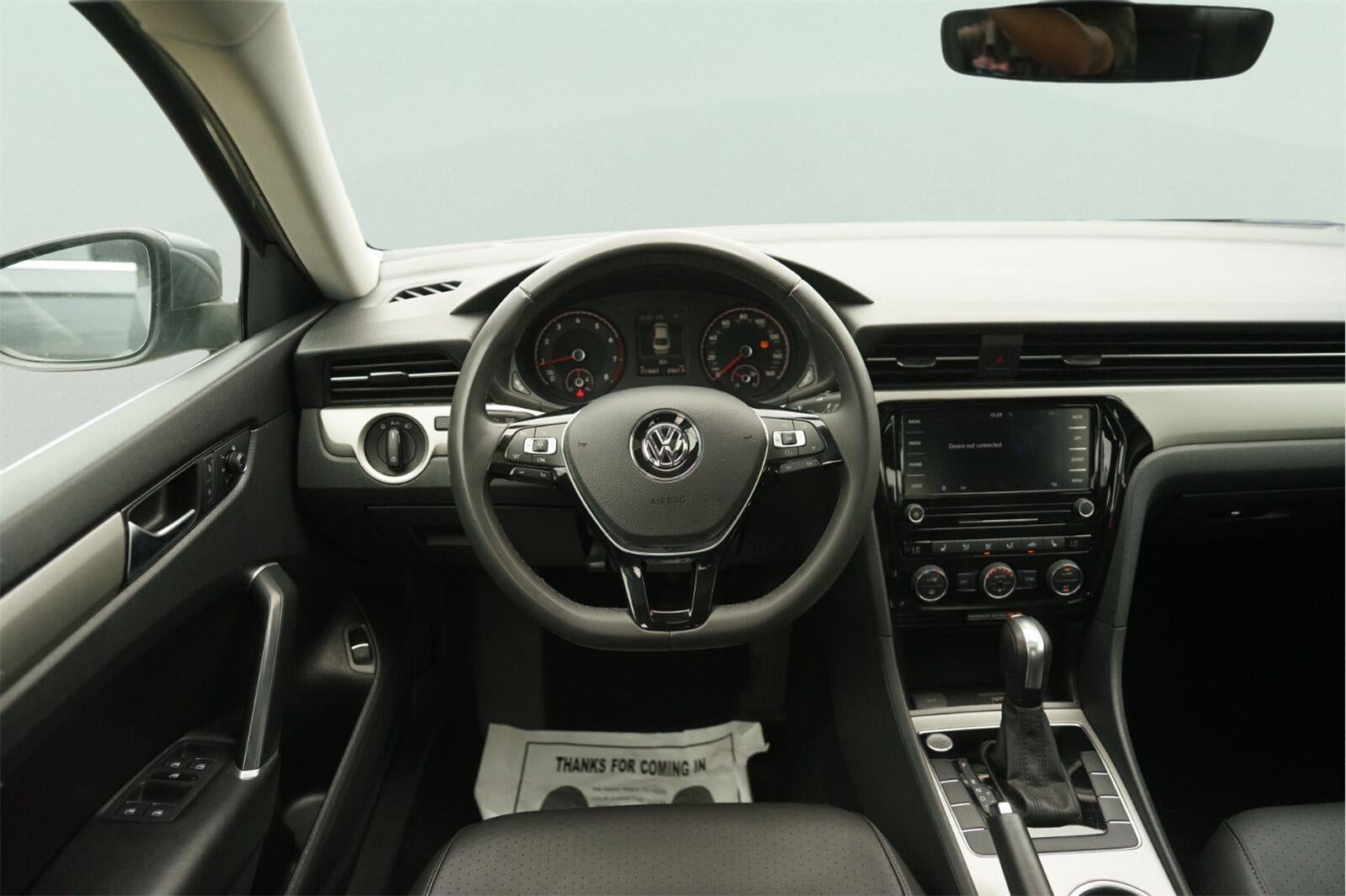 2022 Volkswagen Passat SE