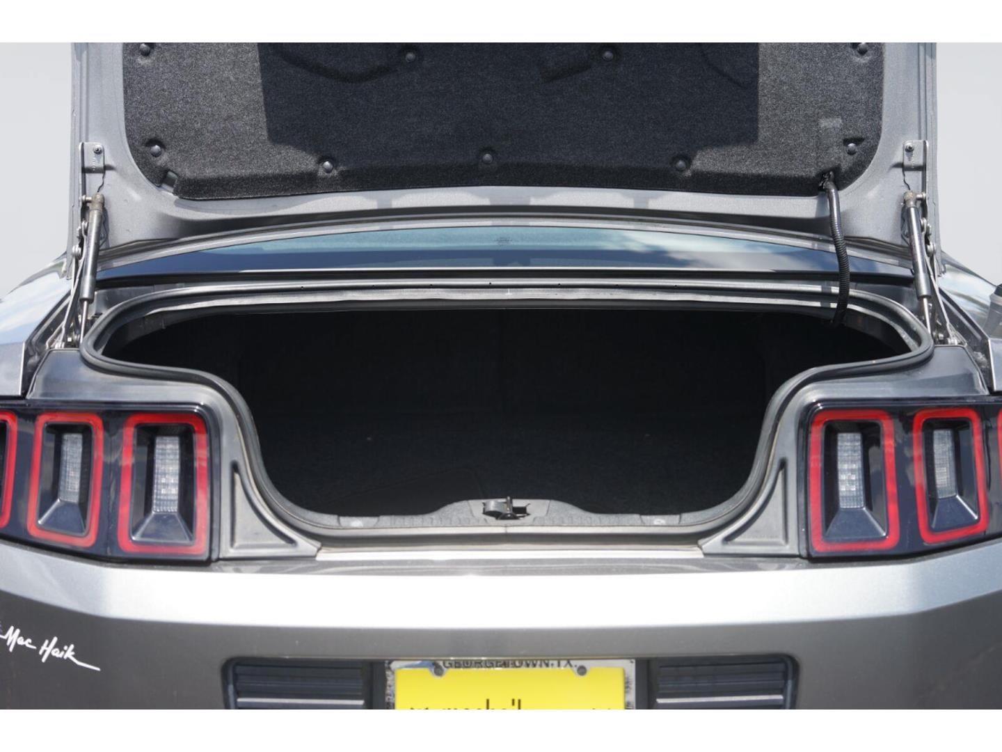 2014 Ford Mustang V6