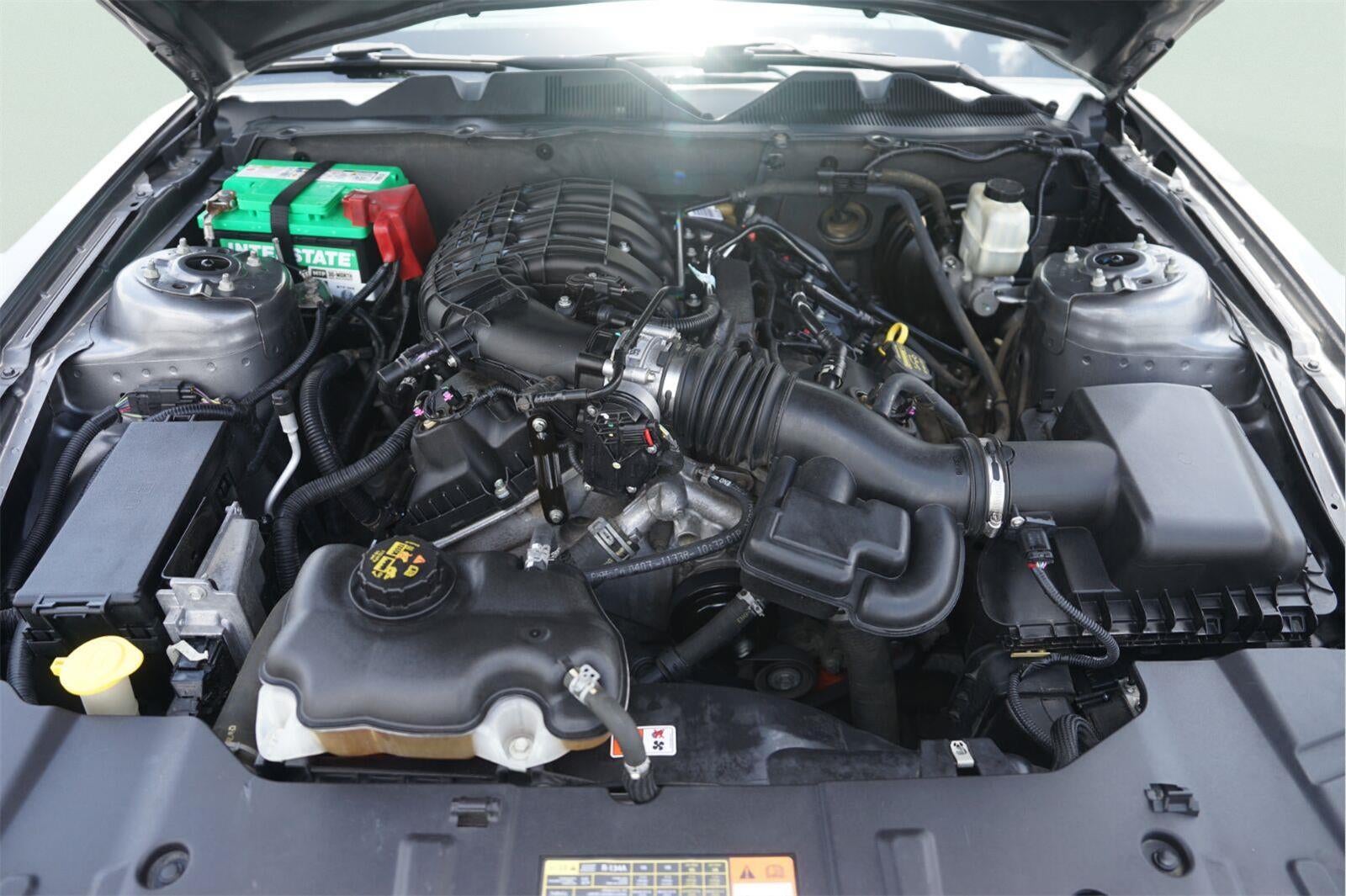 2014 Ford Mustang V6