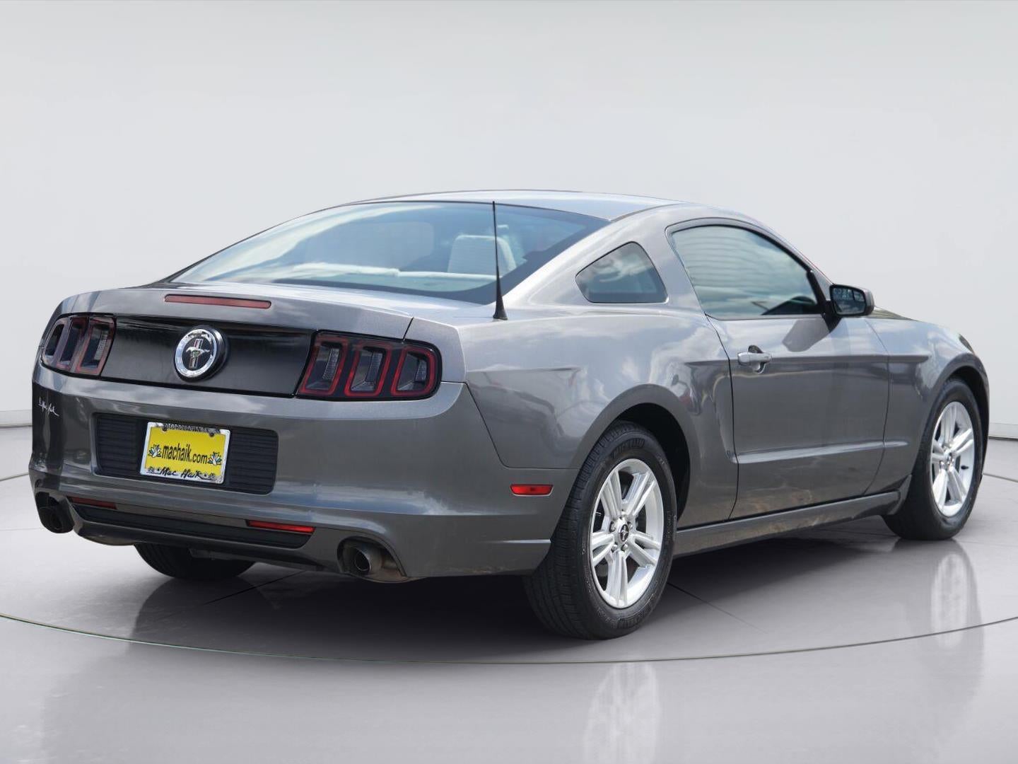 2014 Ford Mustang V6