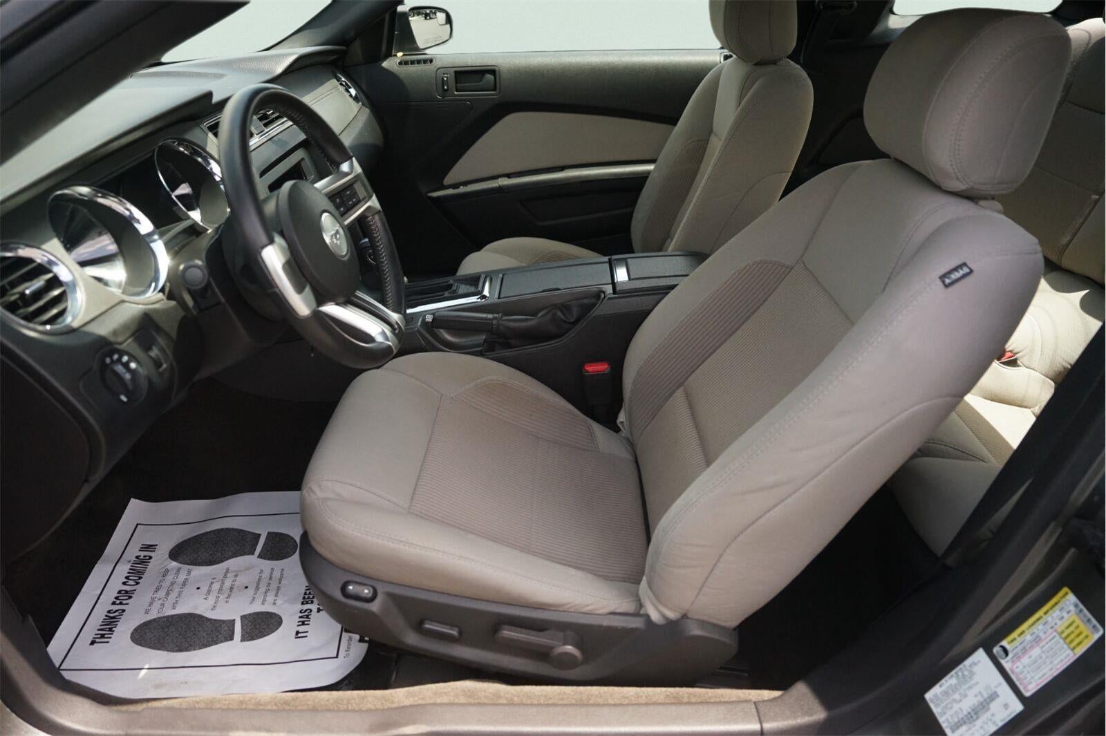 2014 Ford Mustang V6