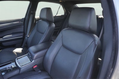 2014 Chrysler 300 300C
