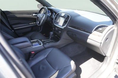 2014 Chrysler 300 300C