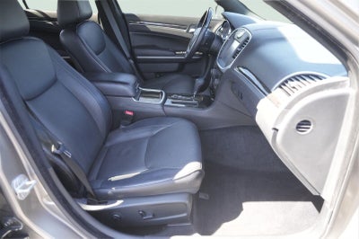 2014 Chrysler 300 300C