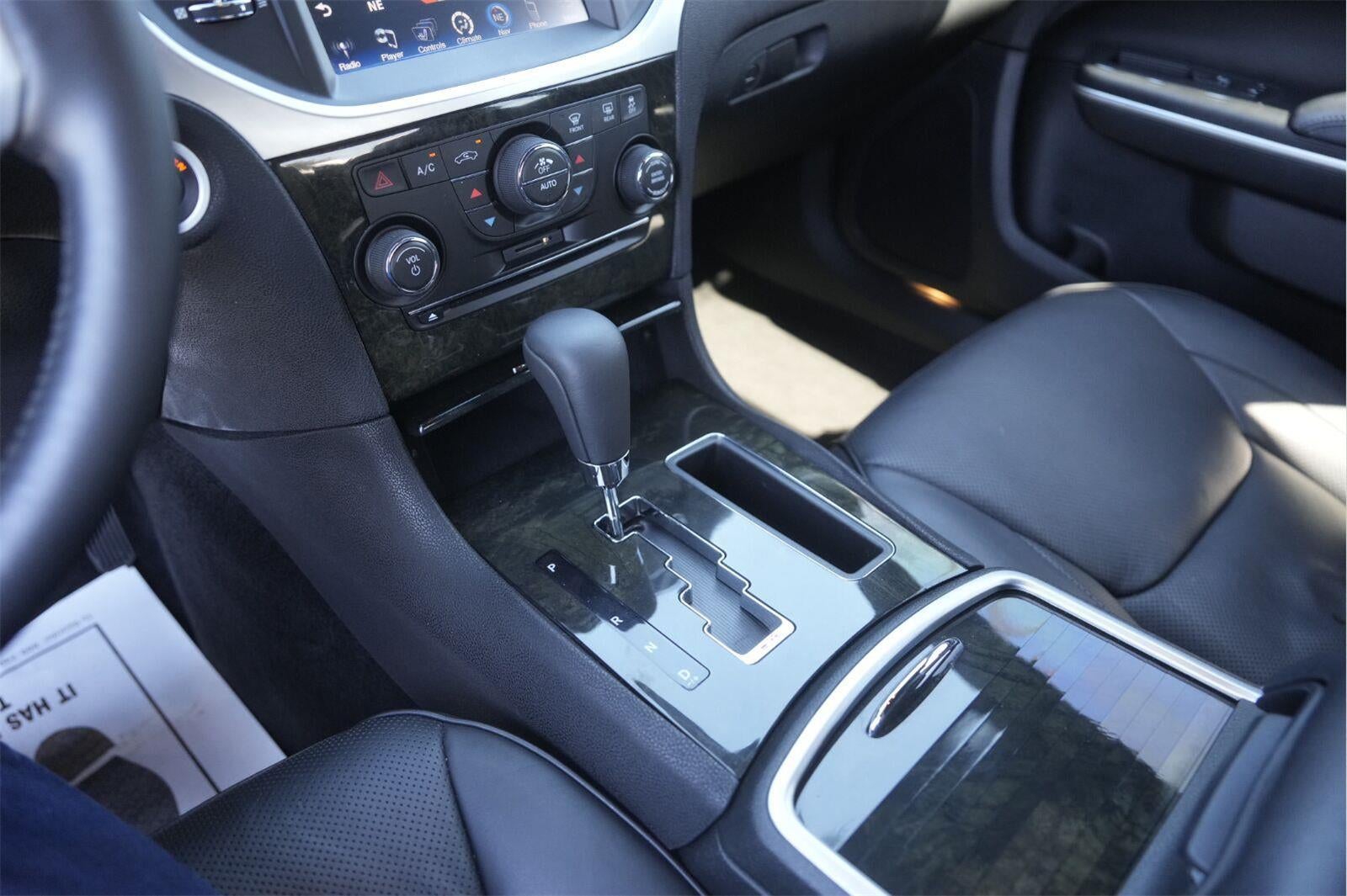 2014 Chrysler 300 300C