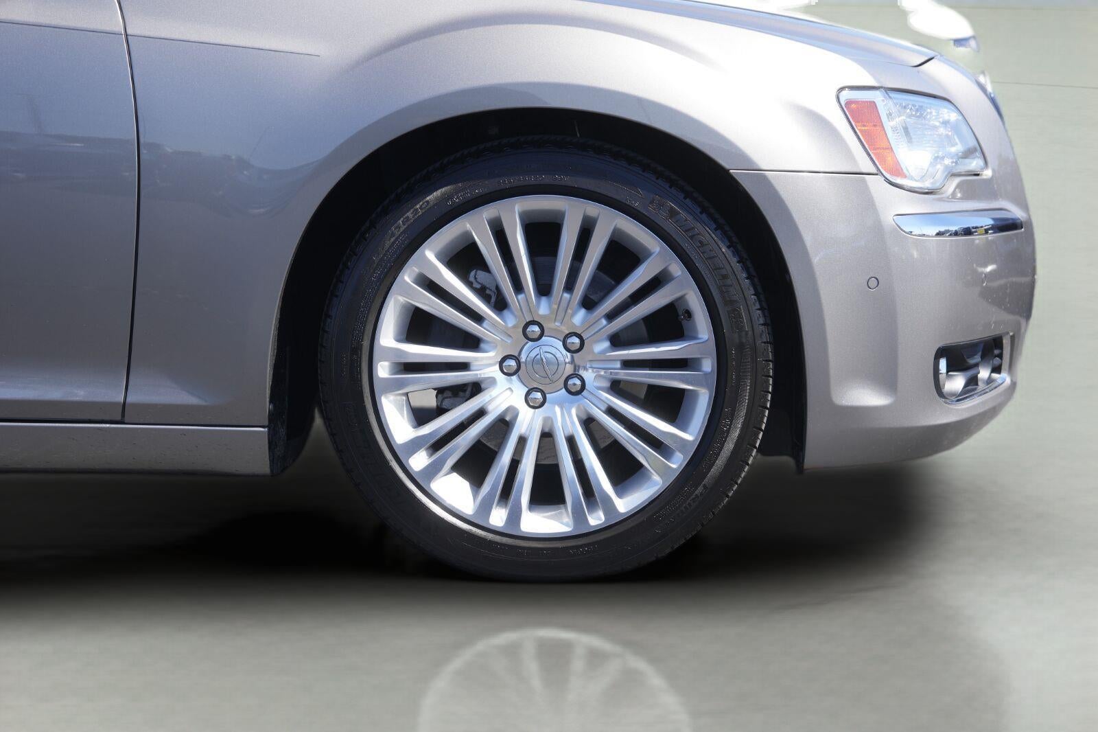 2014 Chrysler 300 300C