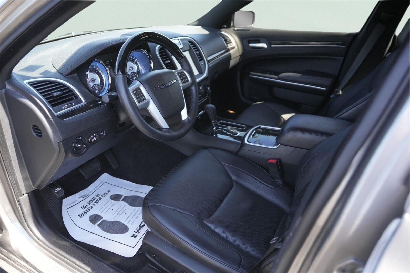 2014 Chrysler 300 300C