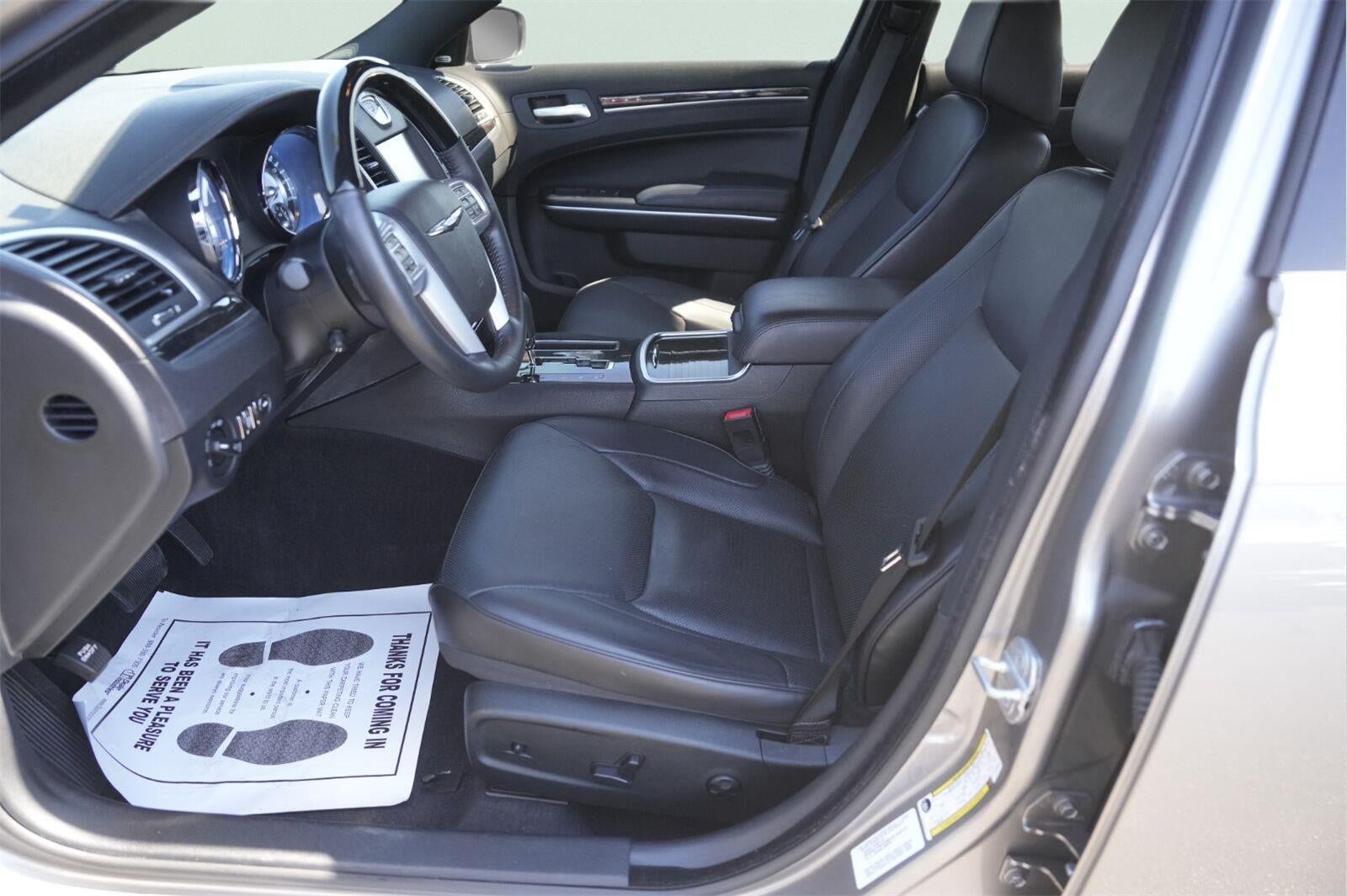 2014 Chrysler 300 300C