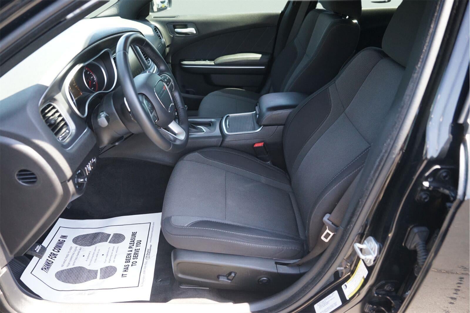 2015 Dodge Charger SXT