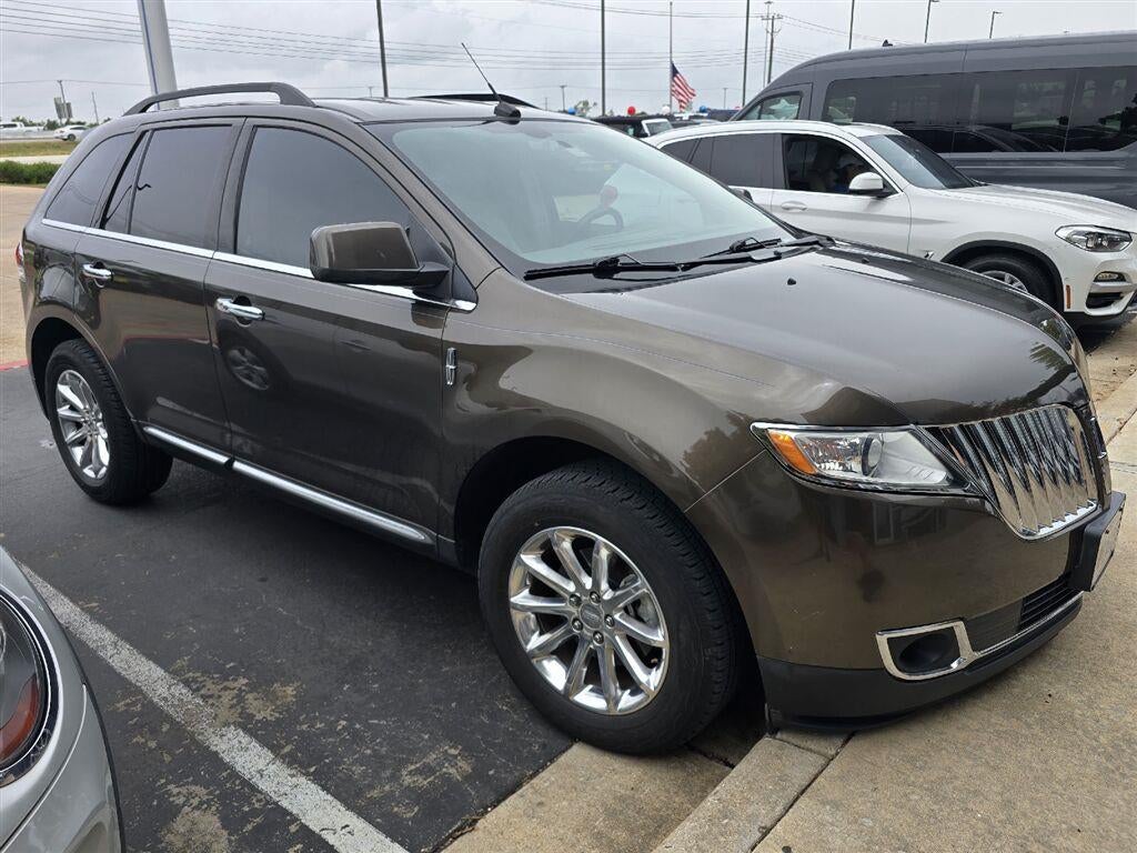 2011 Lincoln MKX Base