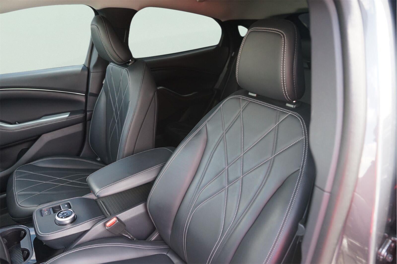 2023 Ford Mustang Mach-E Select