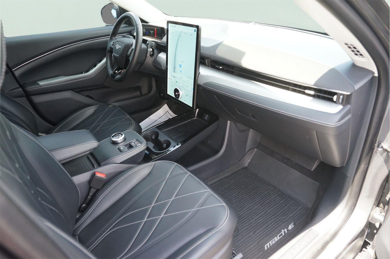 2023 Ford Mustang Mach-E Select