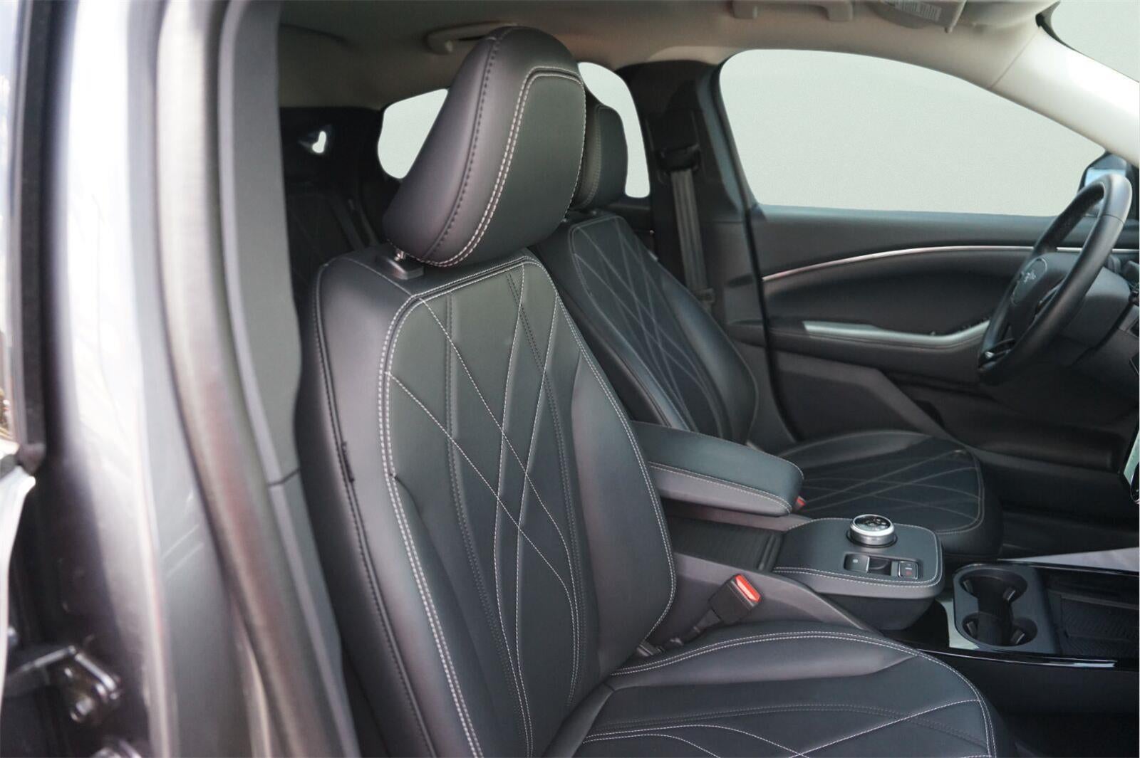 2023 Ford Mustang Mach-E Select