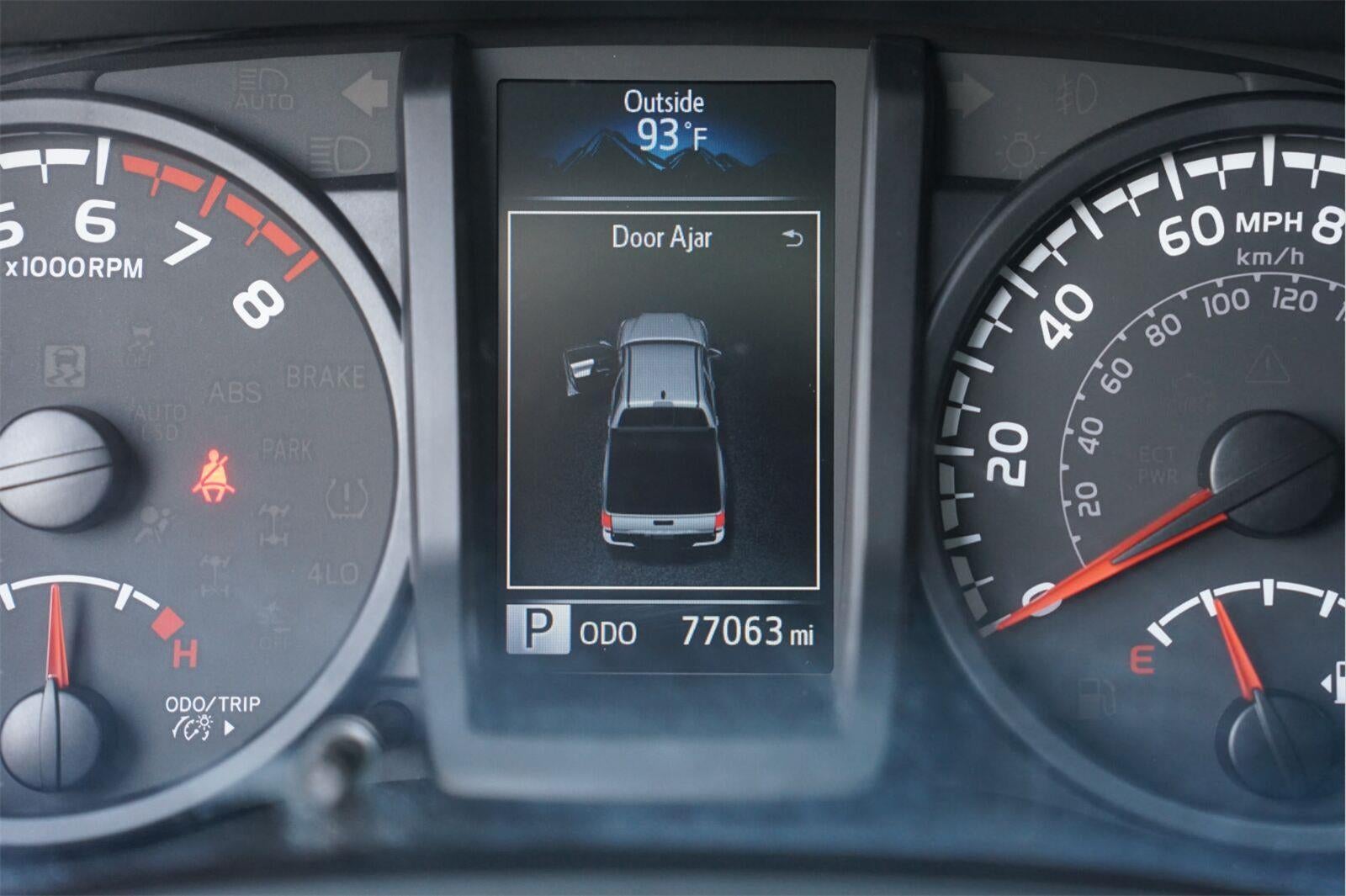 2022 Toyota Tacoma SR V6