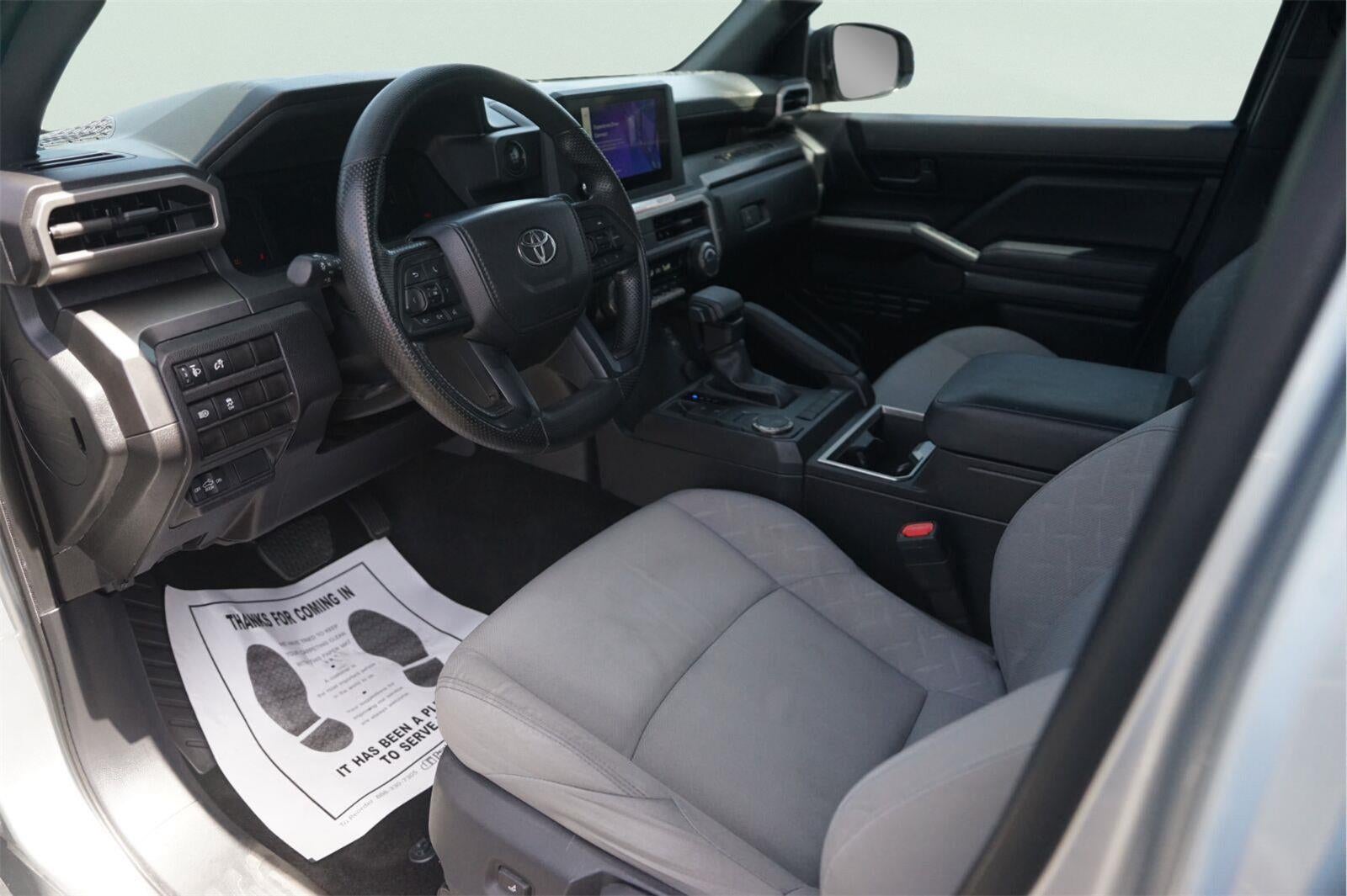 2025 Toyota Tacoma SR5