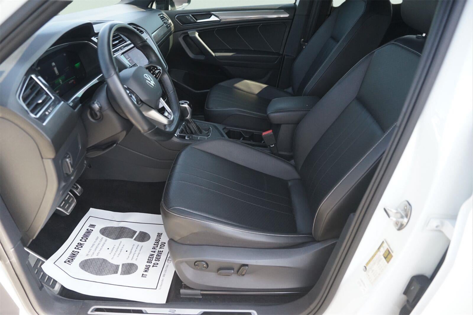 2022 Volkswagen Tiguan SE R-Line Black