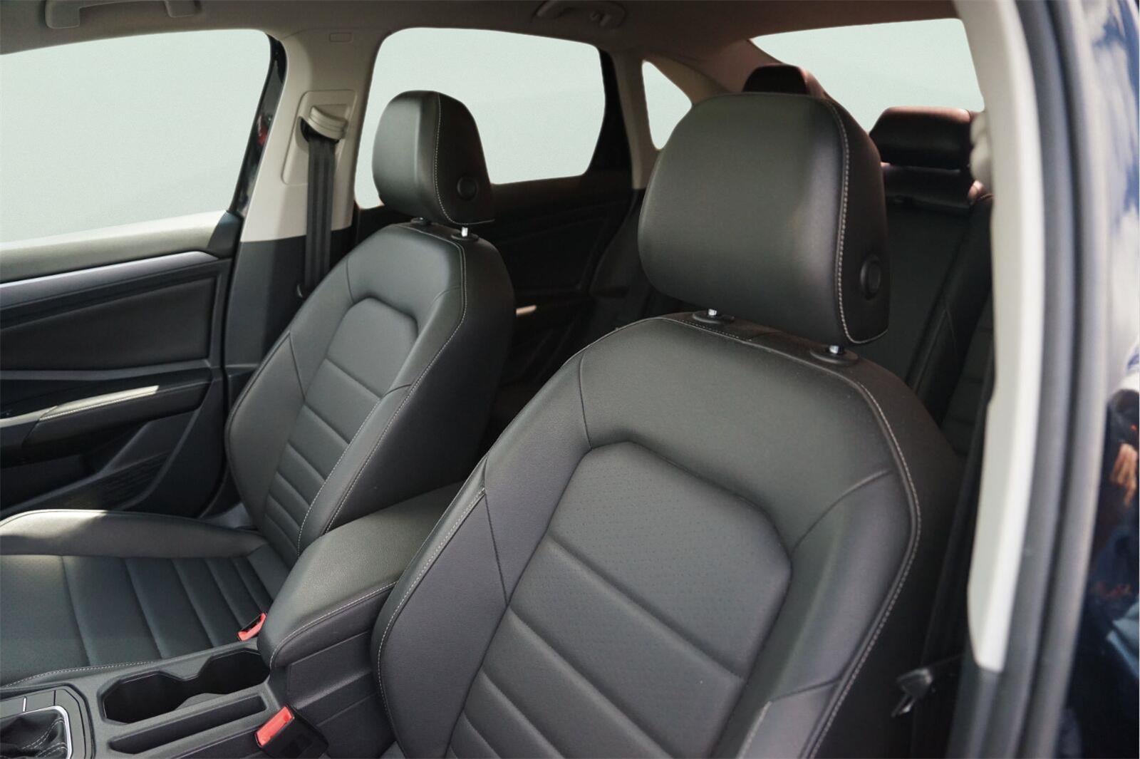 2022 Volkswagen Jetta SE
