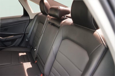 2022 Volkswagen Jetta SE